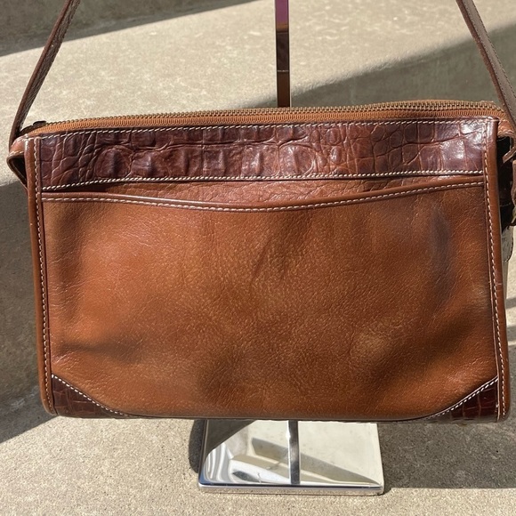 Vintage Brahmin Pecan Croc Leather Shoulder Bag - Picture 6 of 13